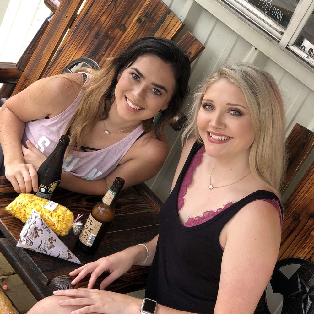 Meet your Posher, Fallon